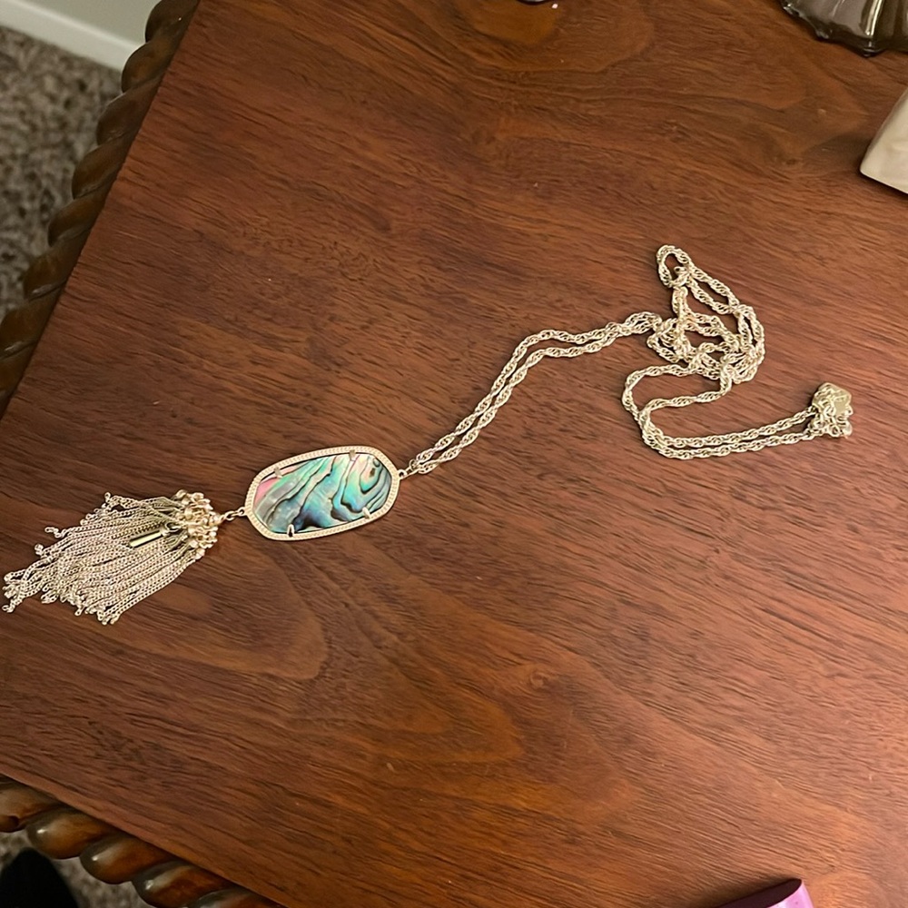 Kendra Scott Necklace